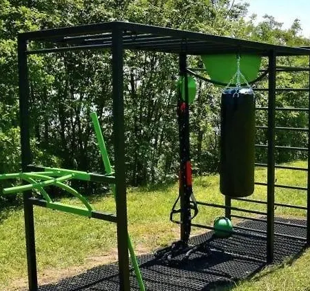 Italia 90 Two Levels 公寓