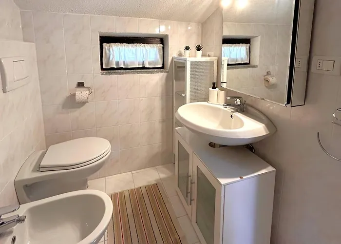 Italia 90 Two Levels דירה *